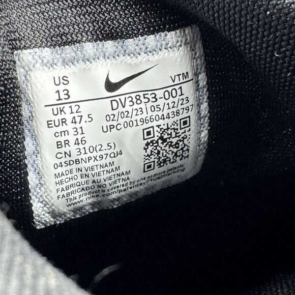 Nike Air Zoom Pegasus 40 Mens Running Shoes Black White DV3853-001 Size 13 NEW main image 4